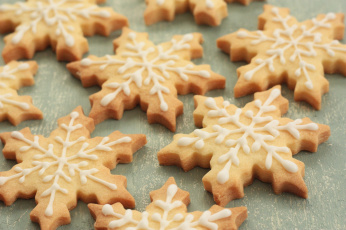 Картинка праздничные угощения печенье снежинки