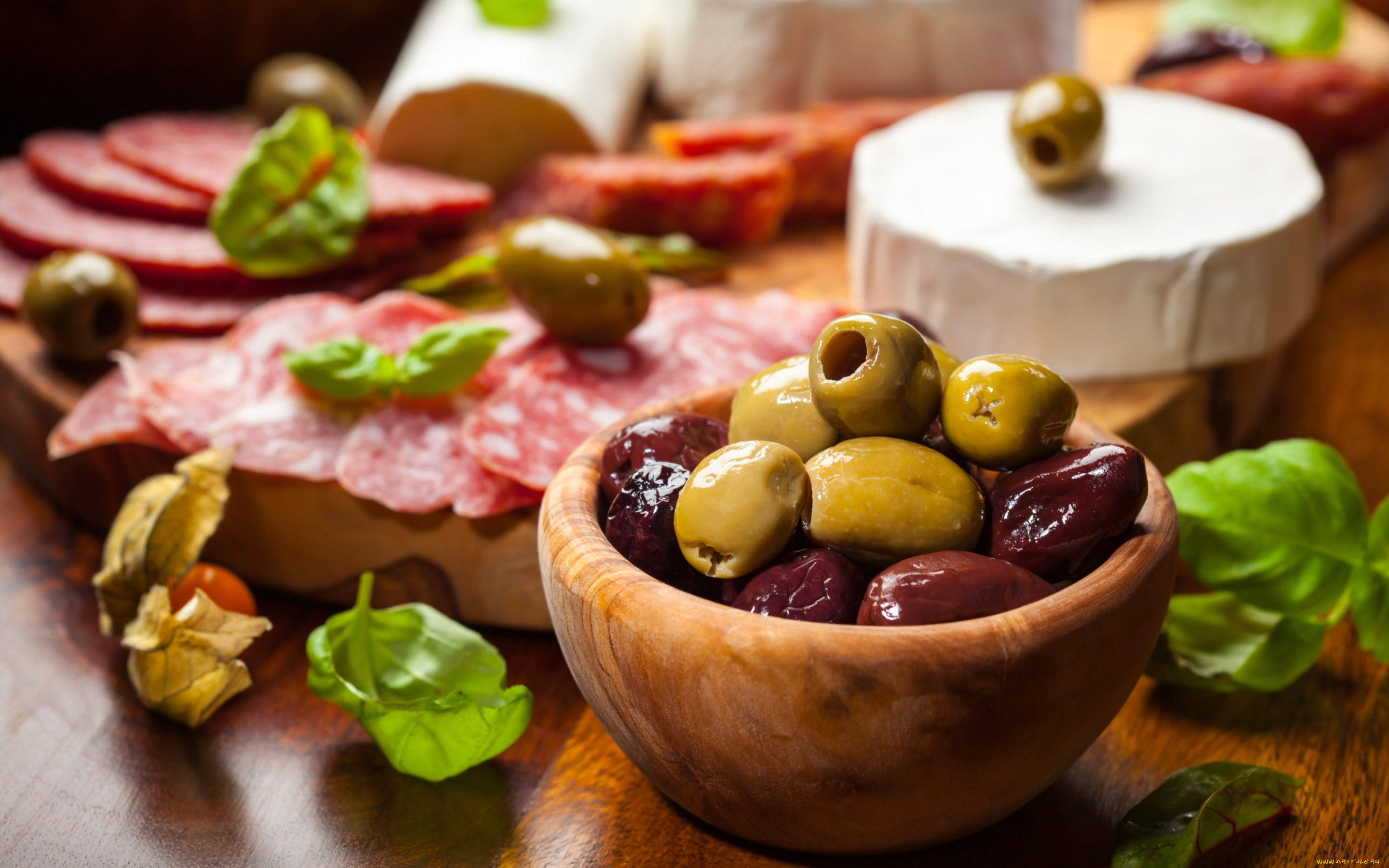 еда, разное, салями, листья, колбаса, сыр, оливки, маслины