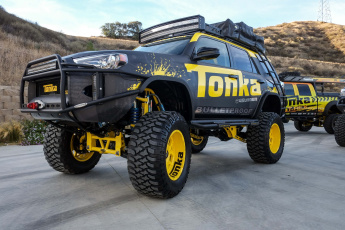 Картинка toyota+tonka+4runner+2015 автомобили toyota внедорожник 2015 4runner tonka