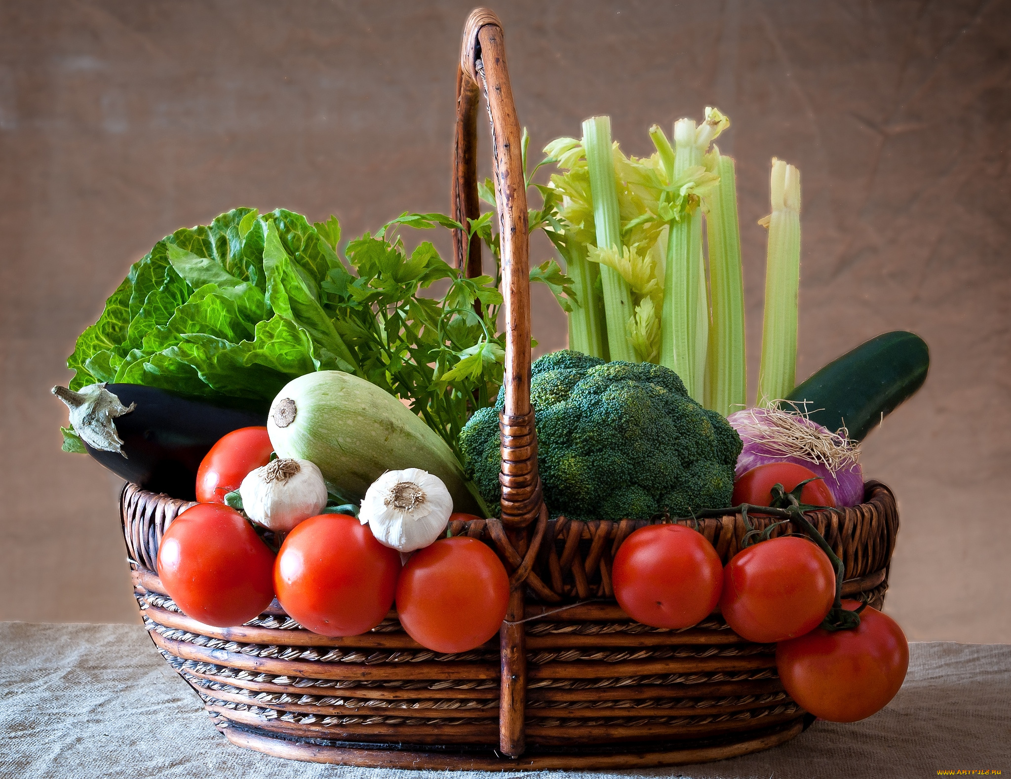 еда, овощи, корзина, помидоры, кабачок, брокколи, чеснок, салат, сельдерей