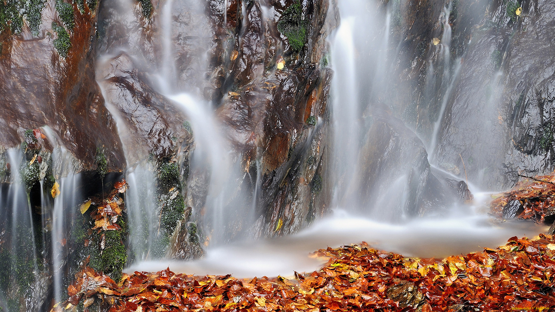 природа, водопады, река, скала, осень, листья