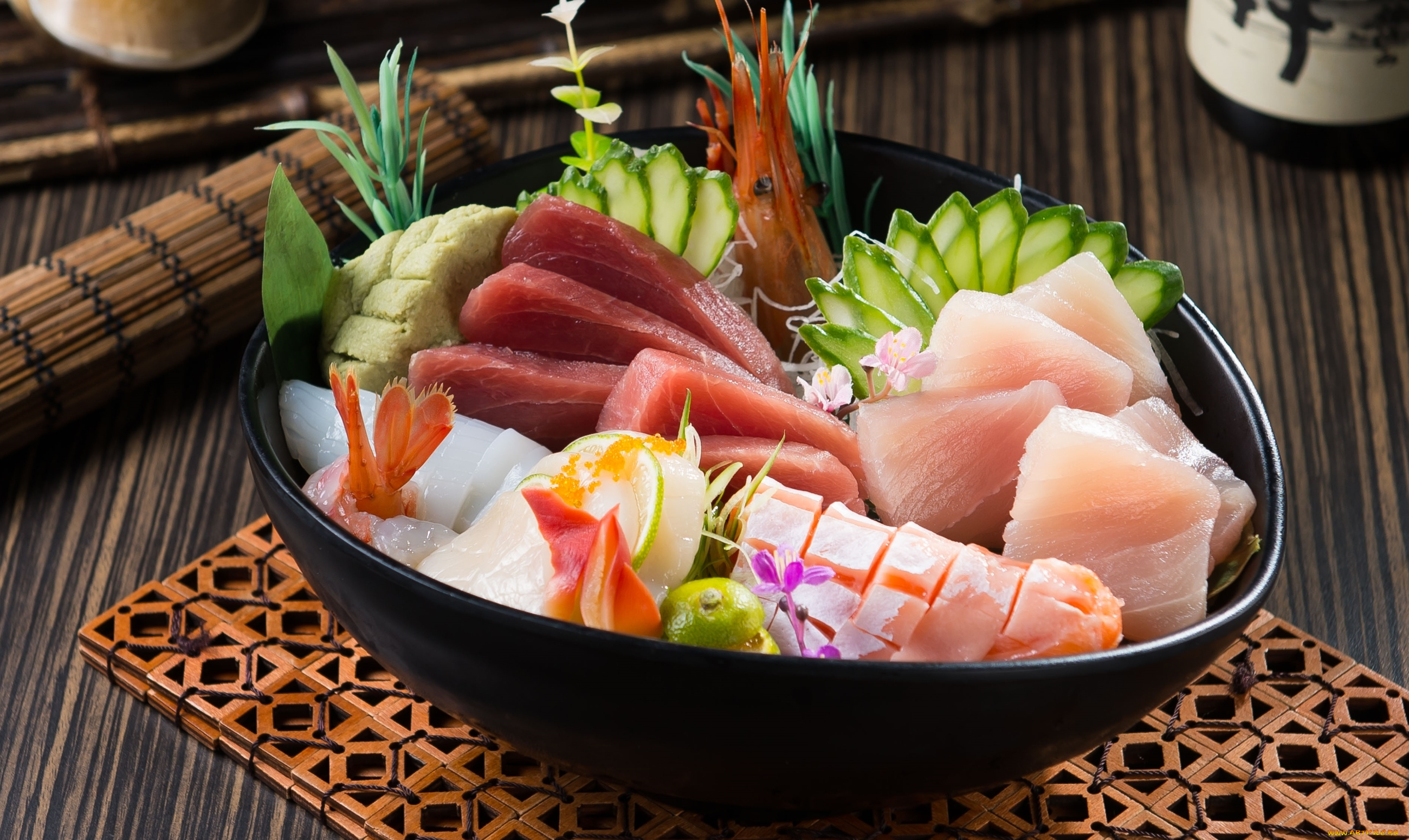 еда, рыба, , морепродукты, , суши, , роллы, морепродукты, лосось, креветки, огурец, тунец
