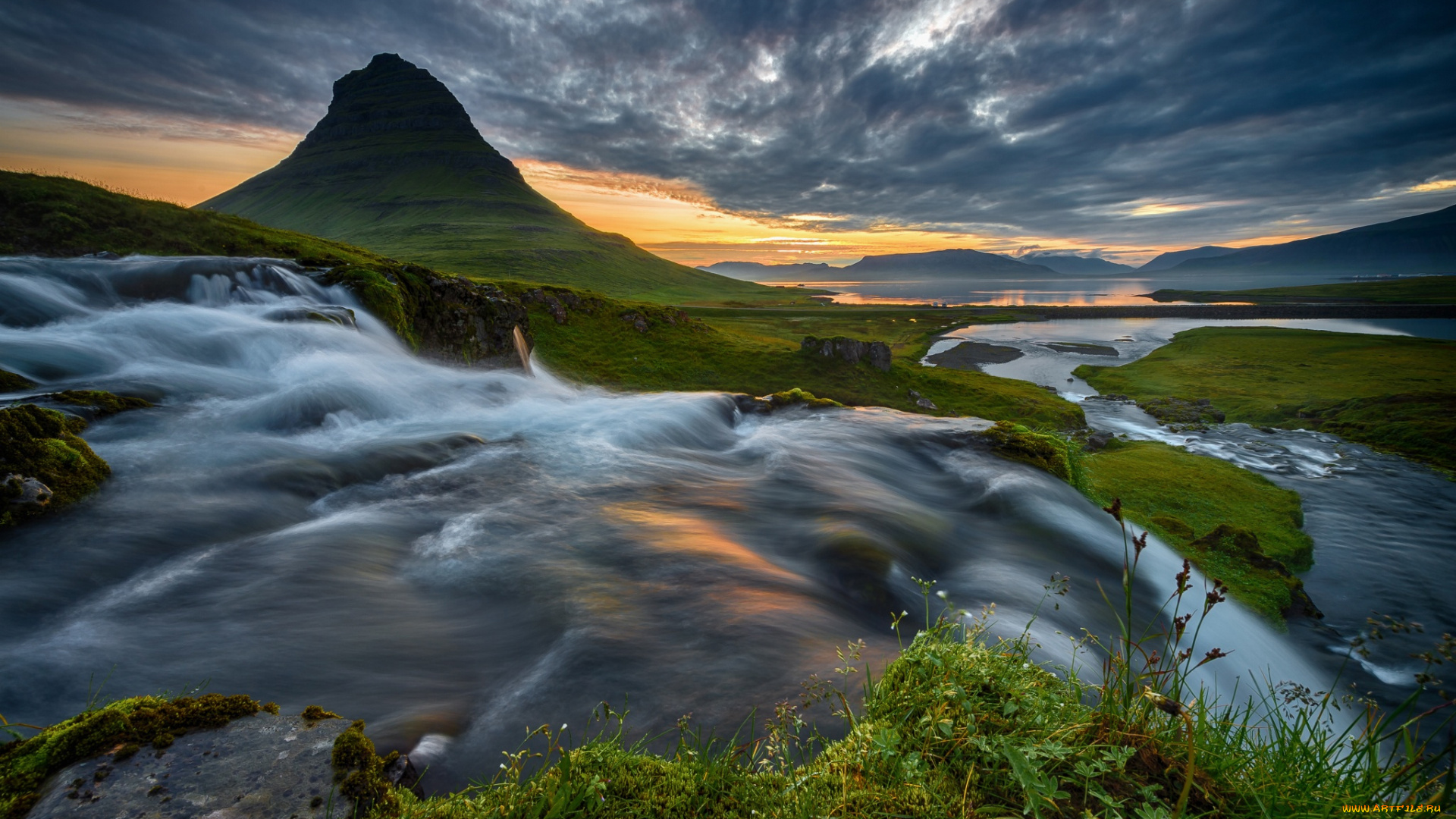 природа, реки, озера, исландия, kirkjufell, утро, гора, река, рассвет, лето, поток