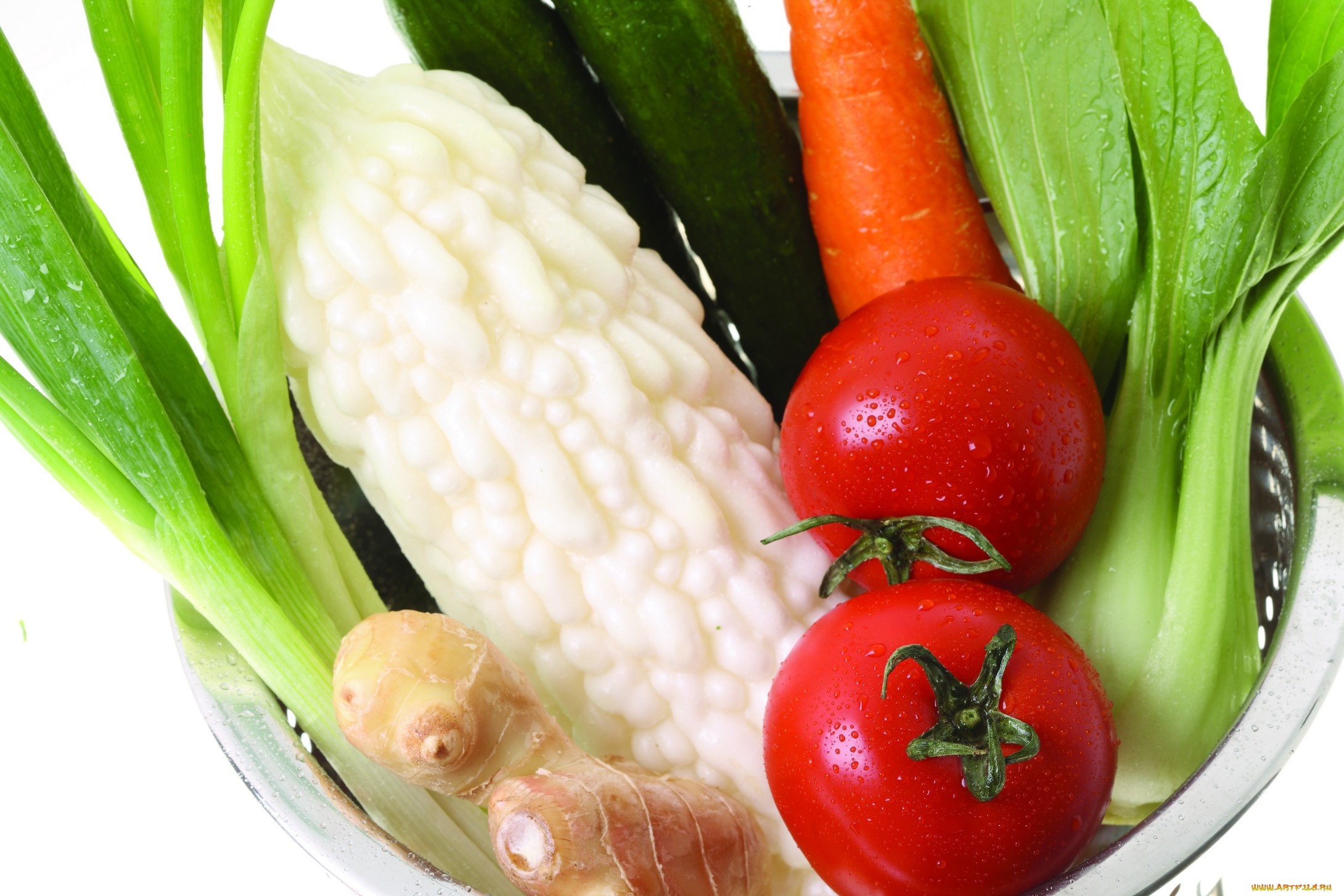 еда, овощи, миска, имбирь, лук, щавель, зелёный, красный, помидор, морковь, оранжевый, огурец, белый, томаты