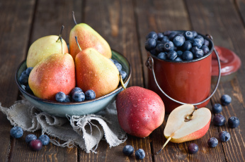 Картинка еда фрукты +ягоды черника груши