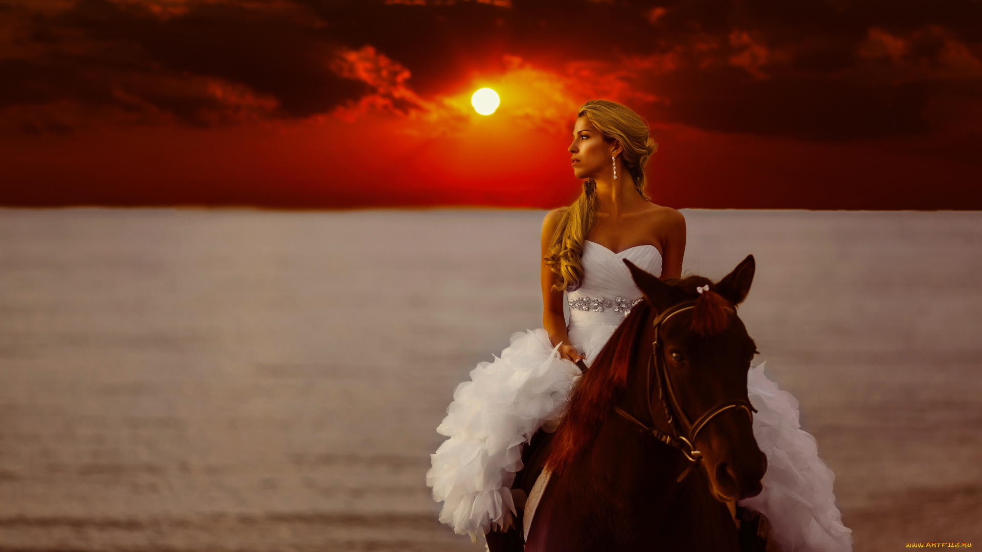 девушки, -unsort, , блондинки, закат, девушка, настроение, платье, лошадь, конь, море, стиль
