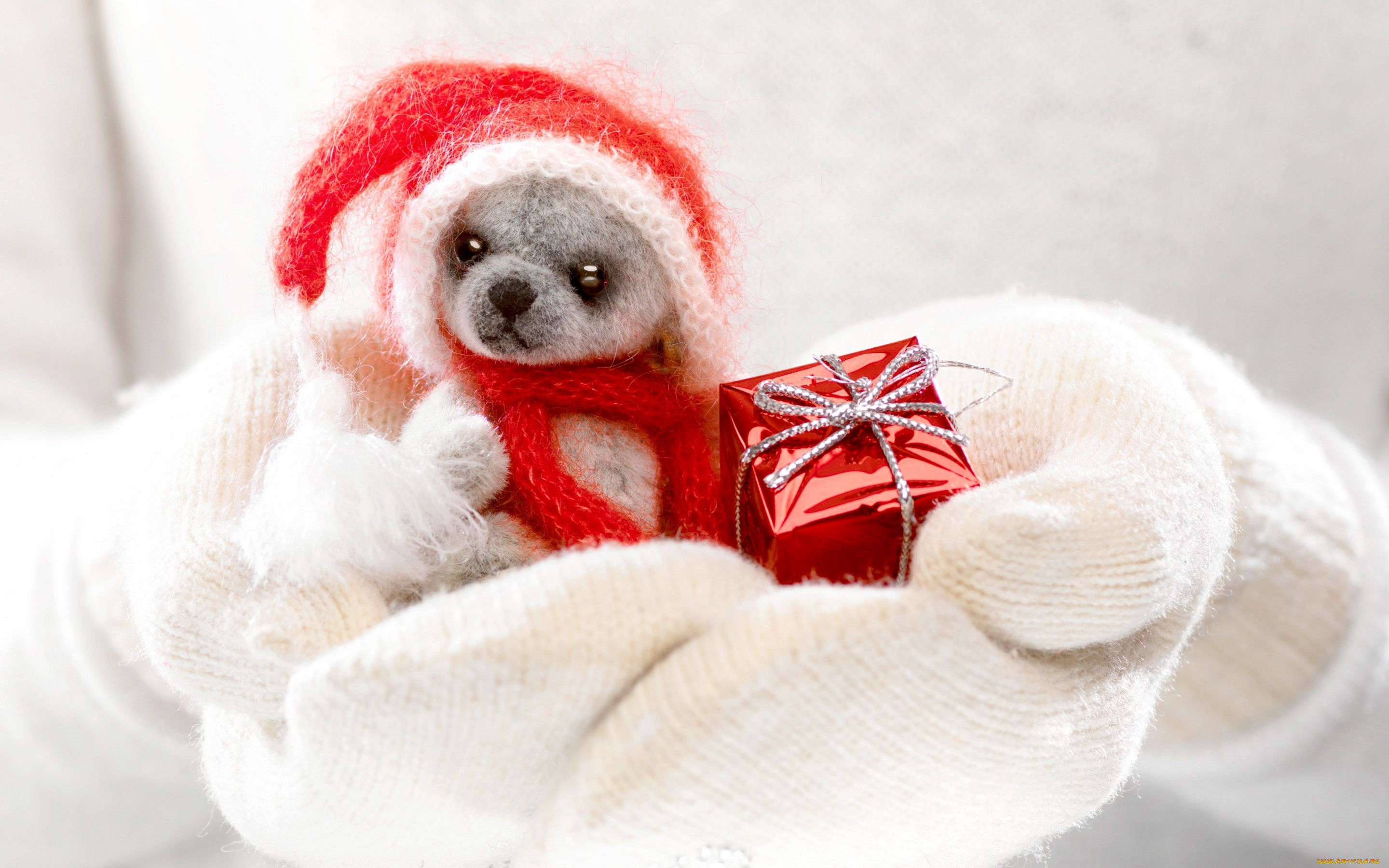 праздничные, мягкие, игрушки, winter, cute, toy, dog, hands, santa, gift, xmas, christmas, зима, игрушка, варежки, руки