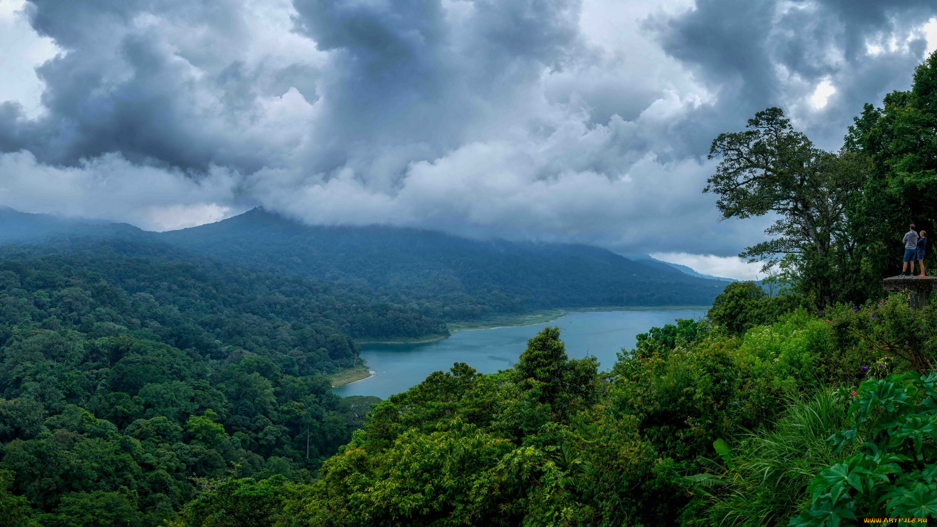 индонезия, природа, тропики, облака, люди, деревья, горы, водоем
