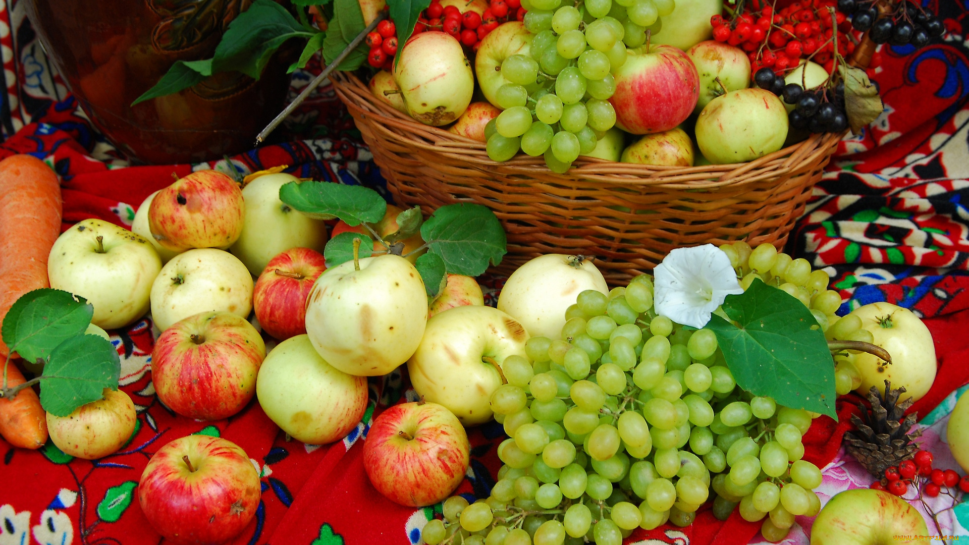 еда, яблоки, виноград