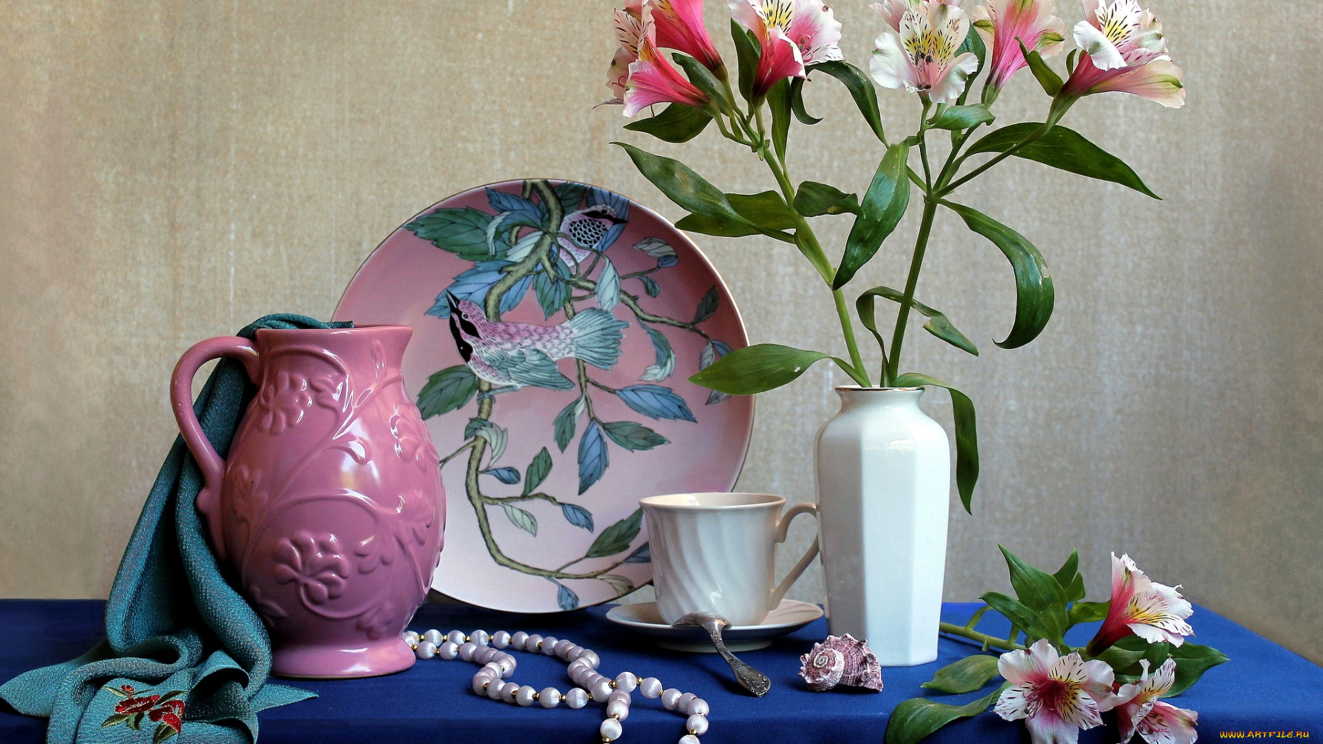 цветы, альстромерия, блюдо, ракушка, ожерелье, ваза