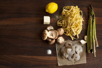 Картинка еда разное ингредиенты спаржа креветки грибы