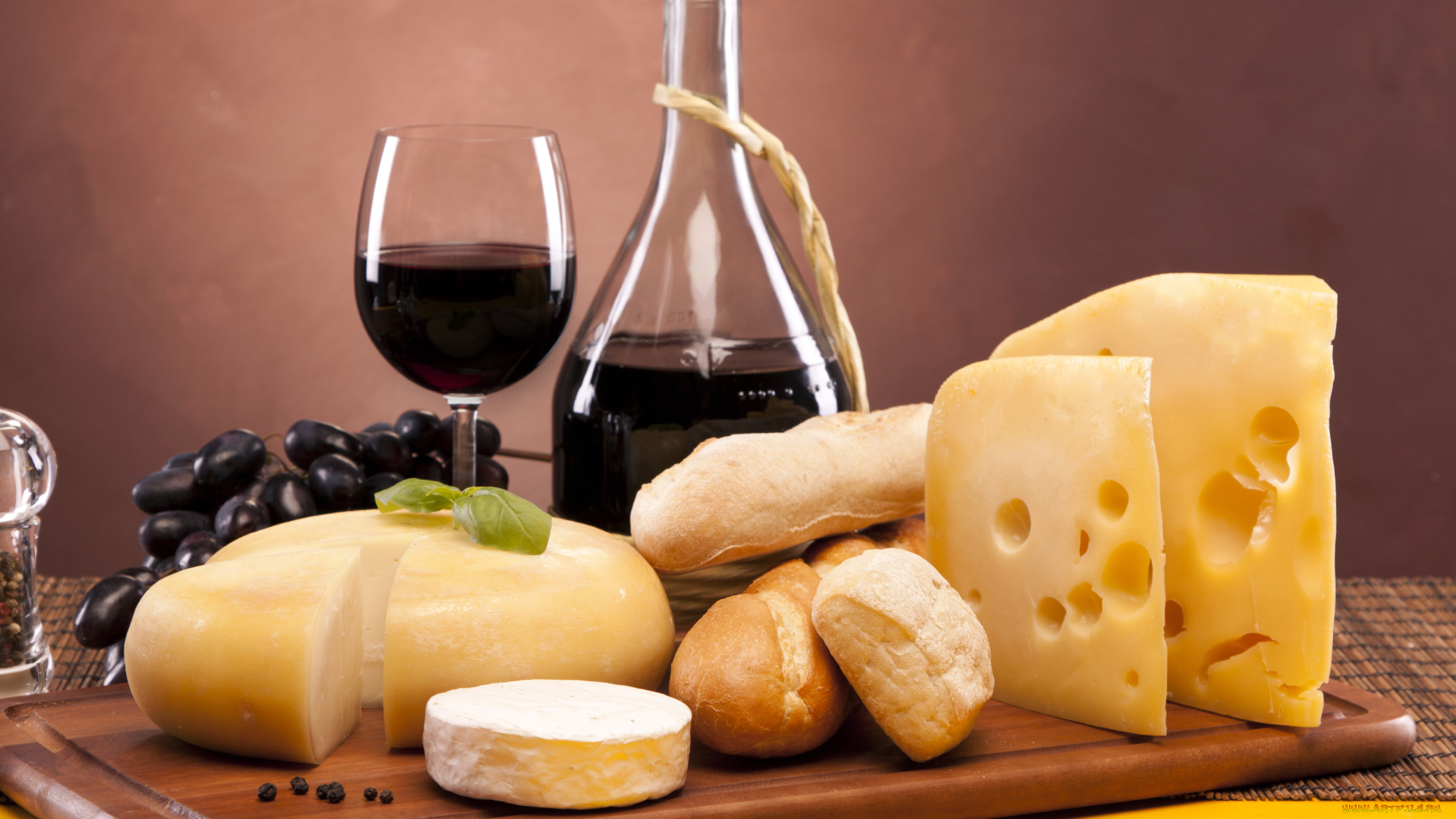 cheeses, еда, натюрморт, бокал, сыры, вино, виноград, графин