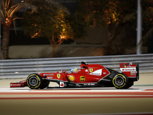 Картинка спорт автоспорт ferrari f14 t 2014 красный