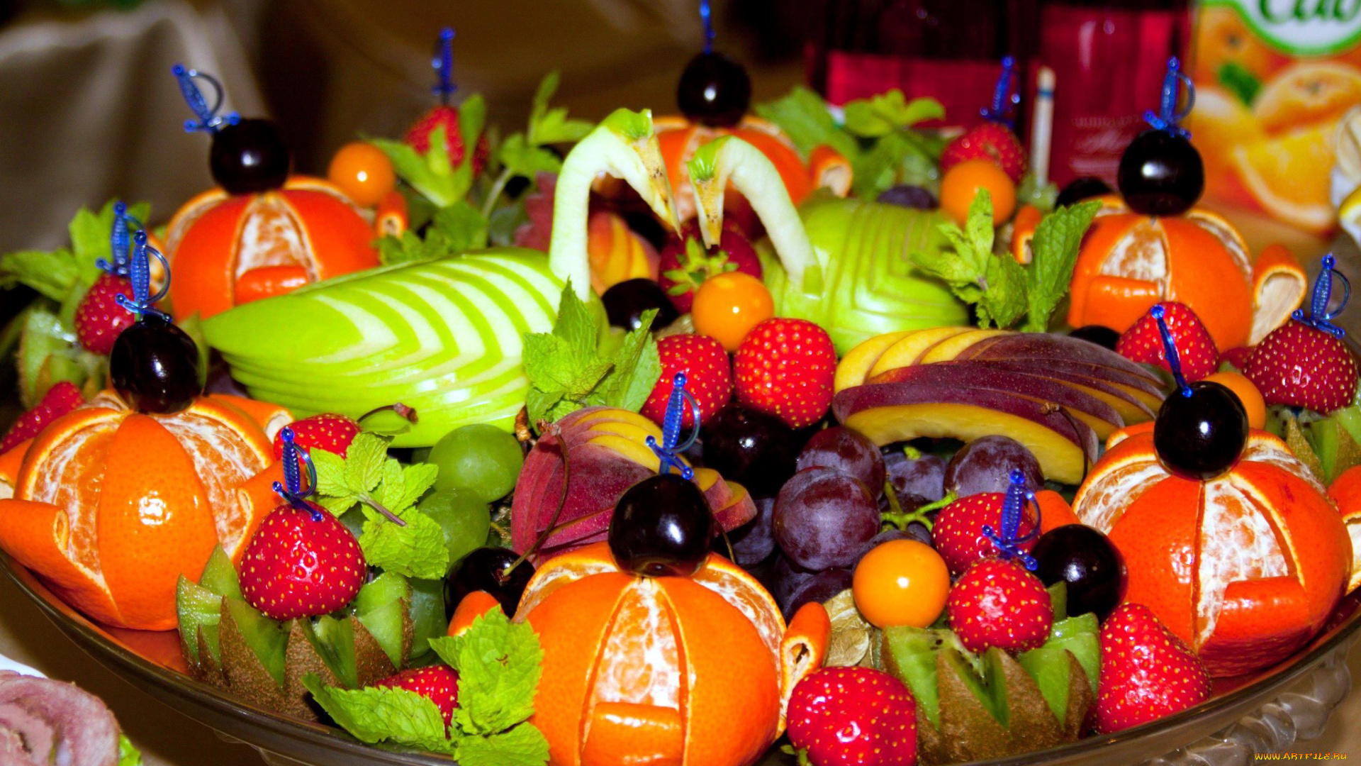 еда, фрукты, , ягоды, виноград, клубника, киви, яблоко, мандарин