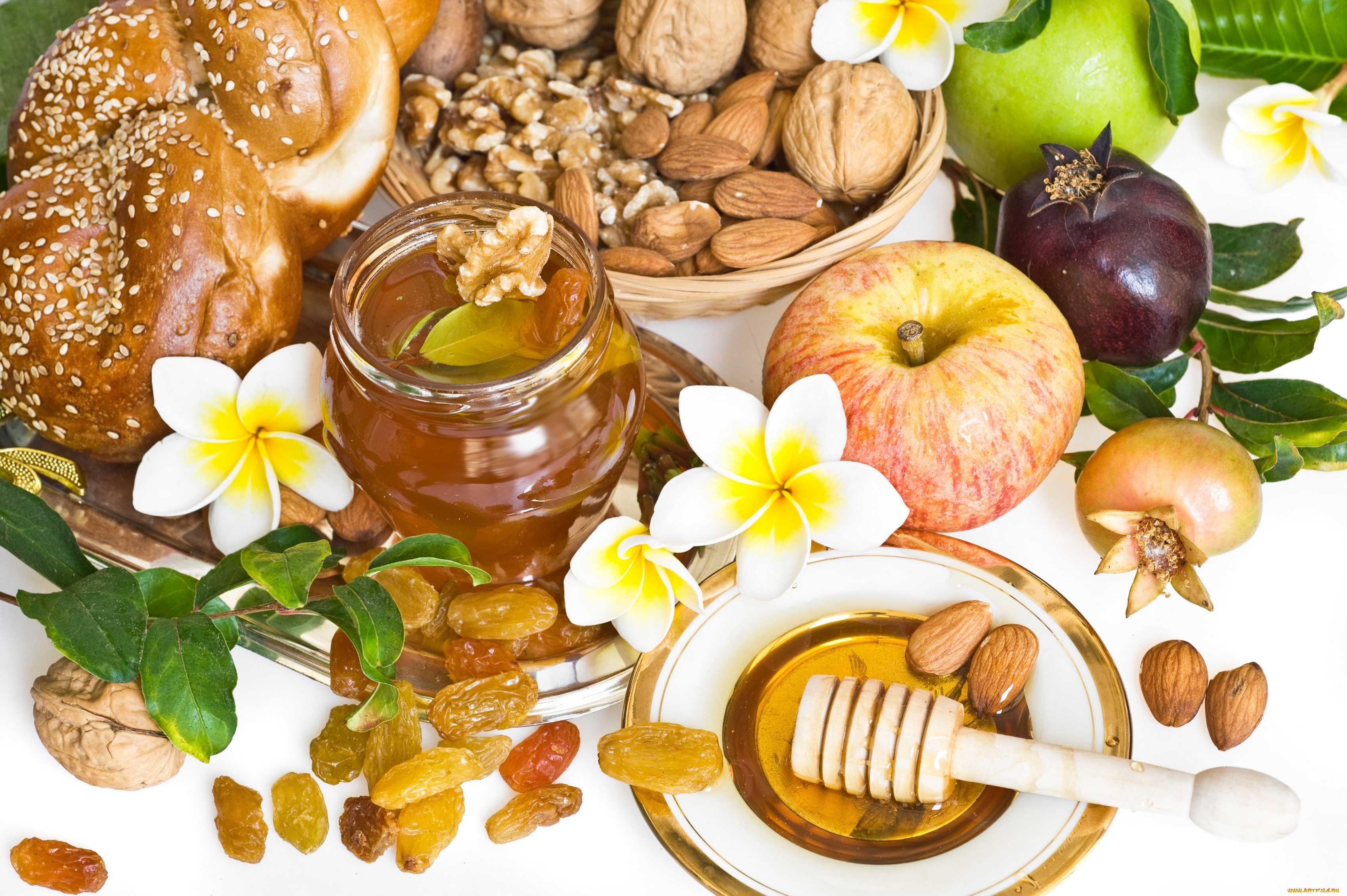 еда, разное, изюм, цветы, мёд, орехи, яблоки, плюмерия