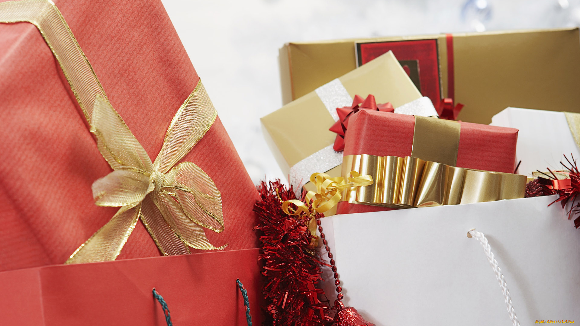 праздничные, подарки, коробочки, ленты, пакеты, коробки