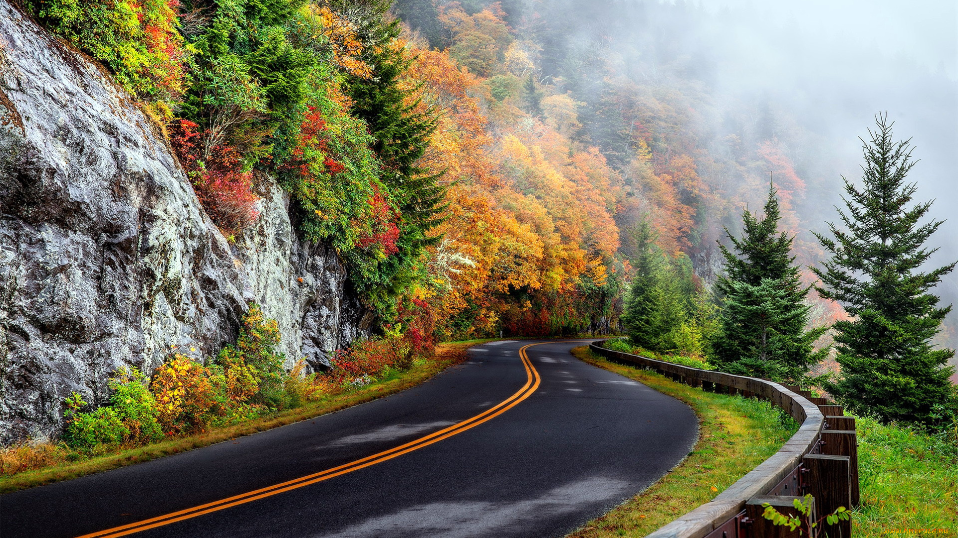природа, дороги, осень, туман, гора, шоссе, поворот