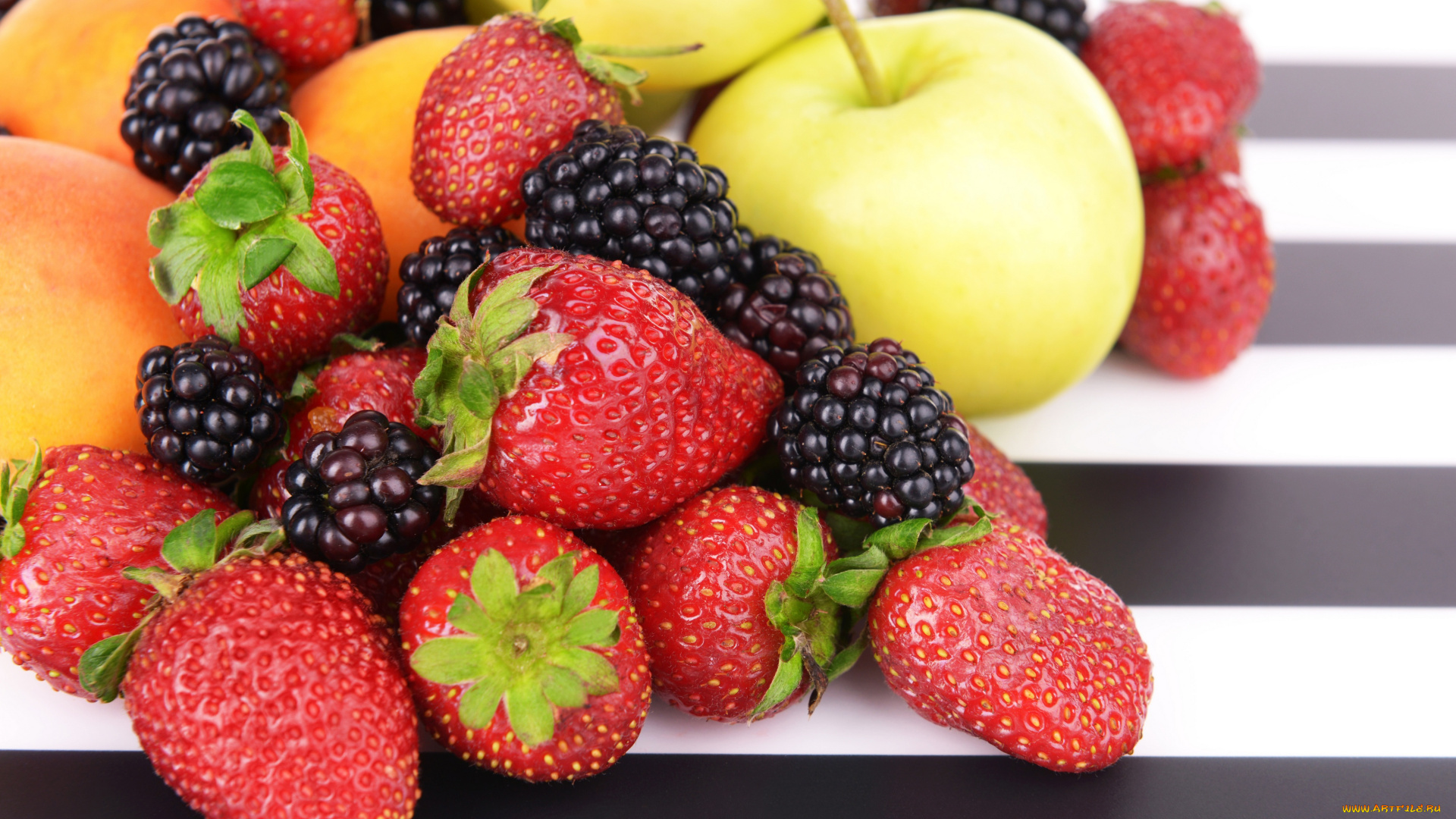 еда, фрукты, , ягоды, ягоды, ежевика, клубника, яблоко