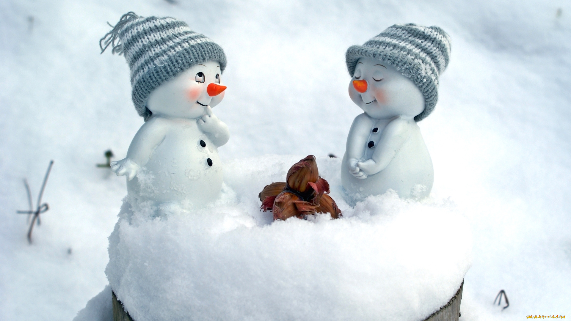 праздничные, снеговики, шапки, орехи, снег, фигурки