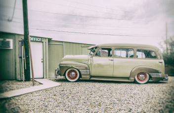 обоя 1949-chevrolet-suburban, автомобили, custom classic car, chevrolet