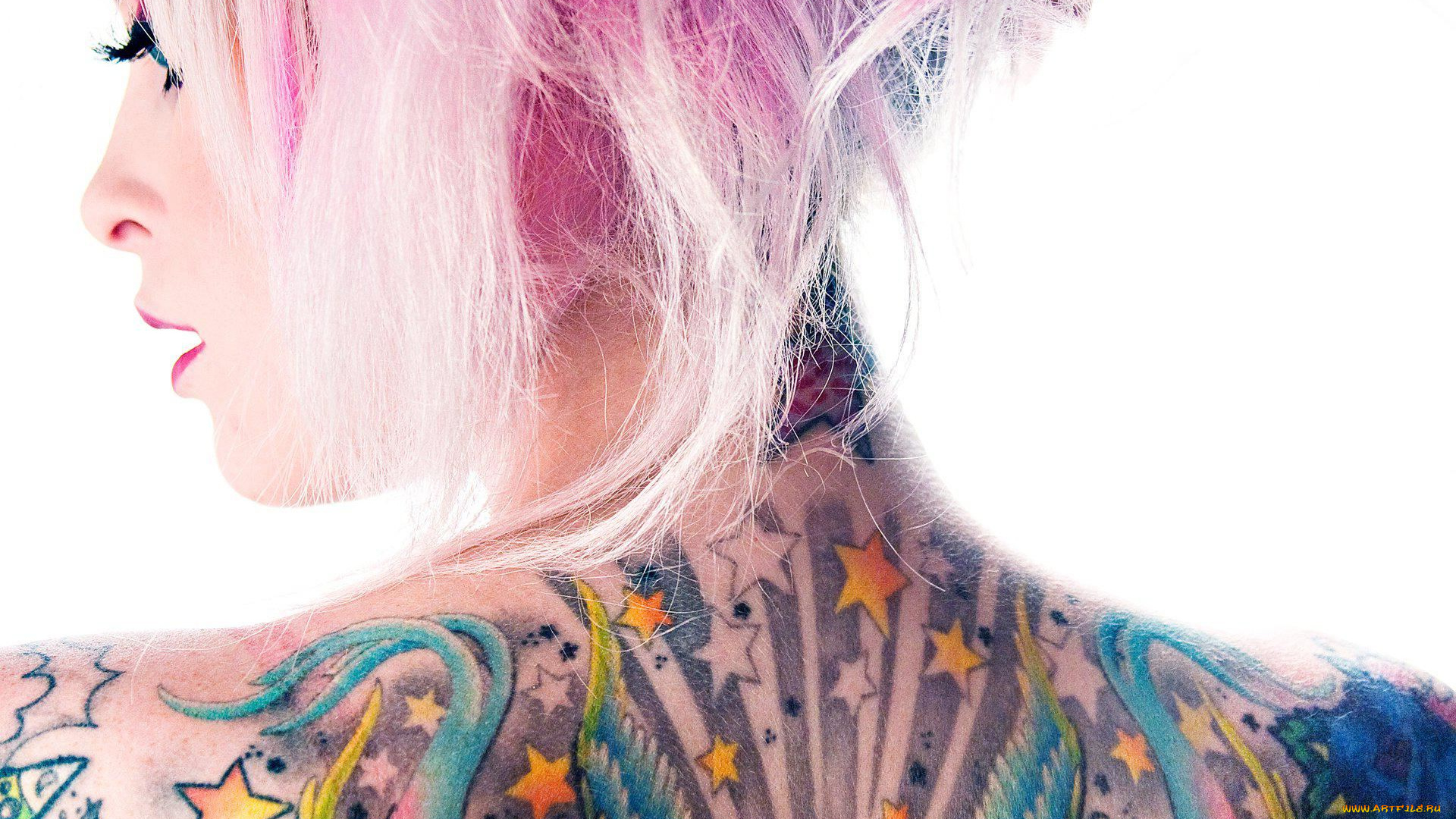 девушки, -unsort, , креатив, звезды, татуировка, шея, розовая, прическа, затылок