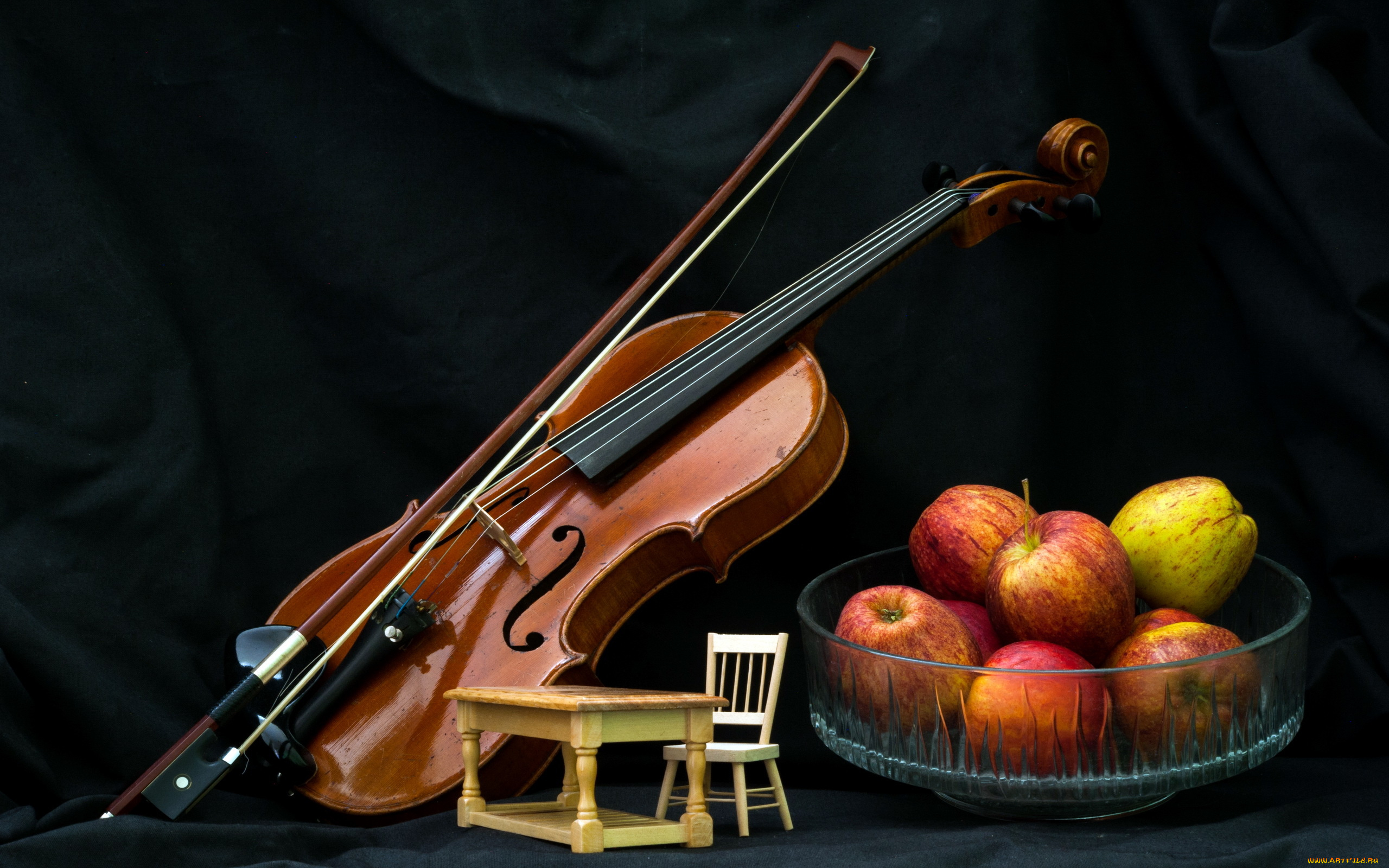 еда, Яблоки, скрипка, музыка, яблоки