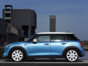 Картинка автомобили mini голубой 2014 5-door cooper s