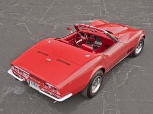 Картинка автомобили corvette red