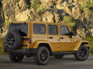 Картинка автомобили jeep wrangler unlimited altitude jk 2014 желтый