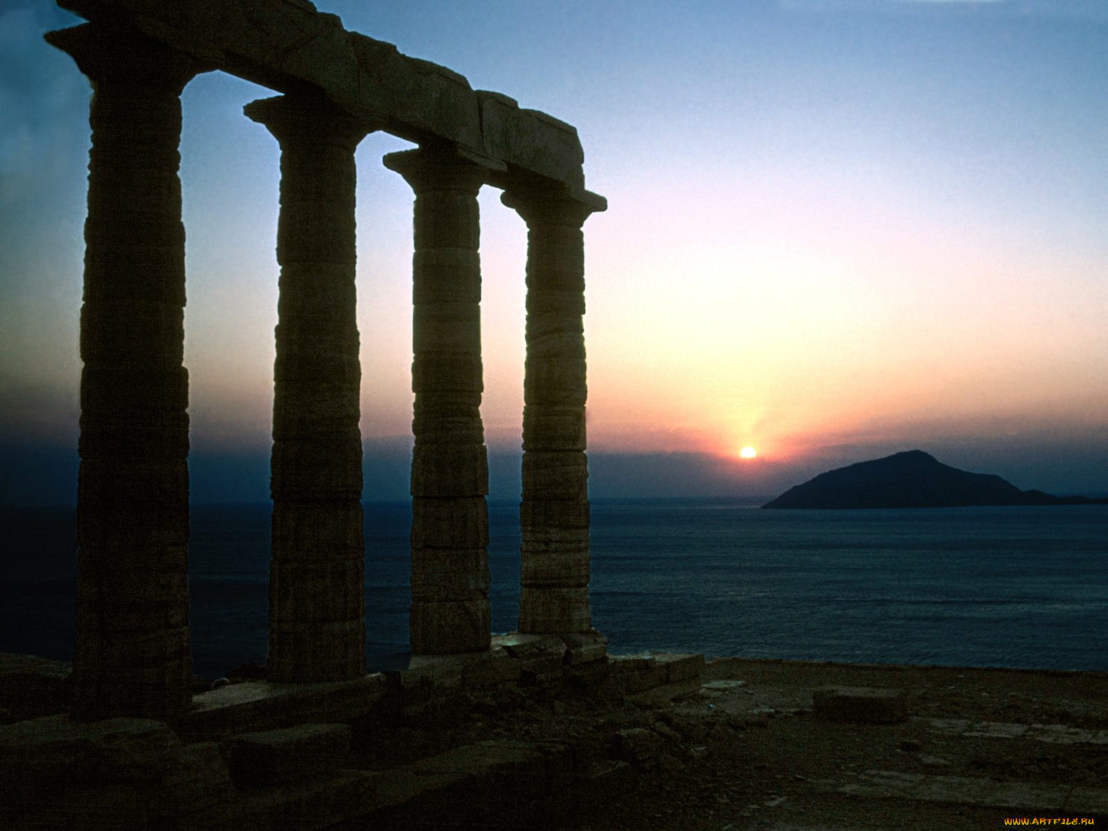 temple, of, poseidon, at, sunset, cape, sounion, greece, города