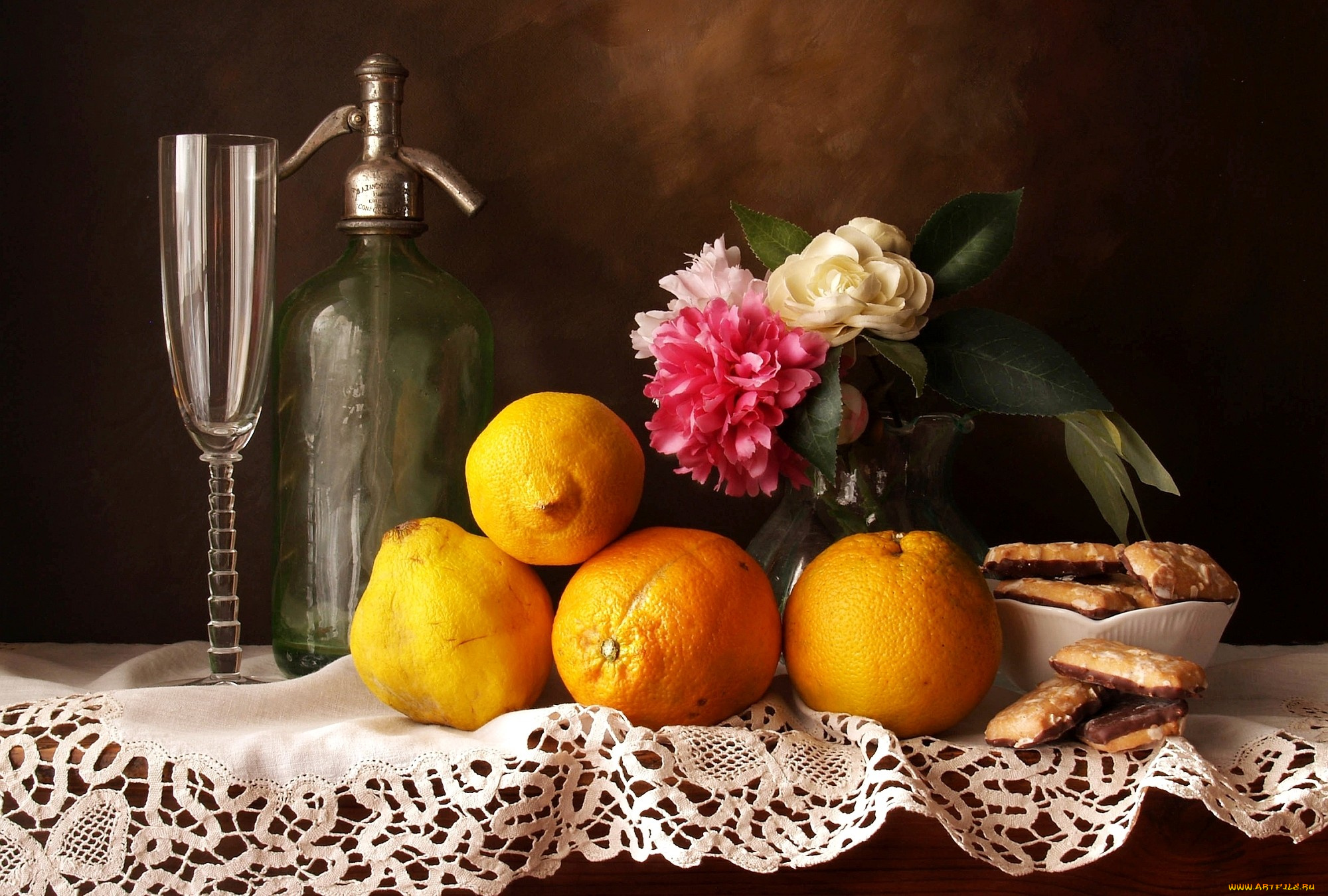 еда, натюрморт, цветы, печенье, апельсин, лимон, бокал, сифон