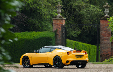 Картинка автомобили lotus evora '2015г 400 желтый