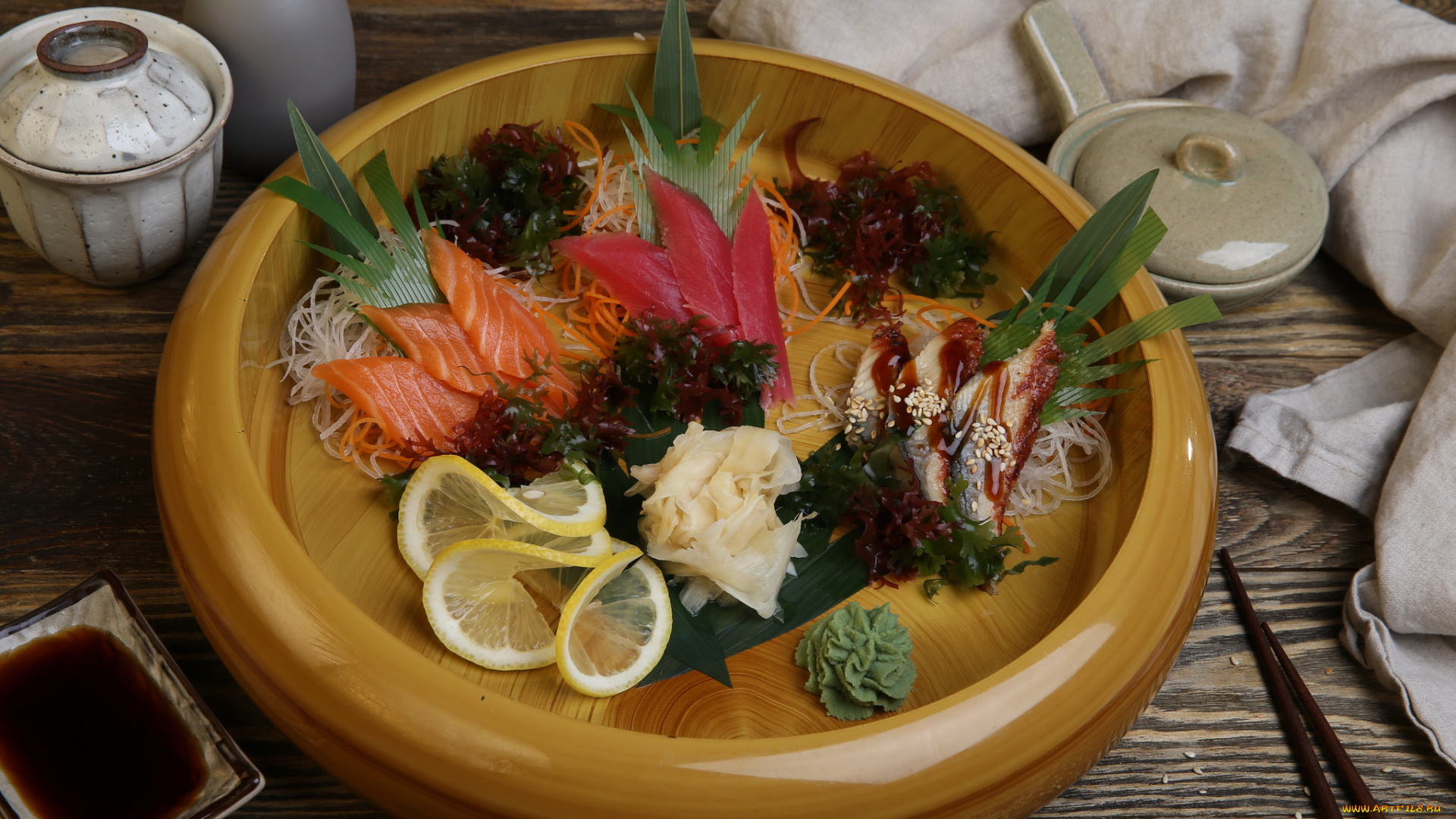 еда, рыба, , морепродукты, , суши, , роллы, имбирь, зелень, морковь, фунчоза