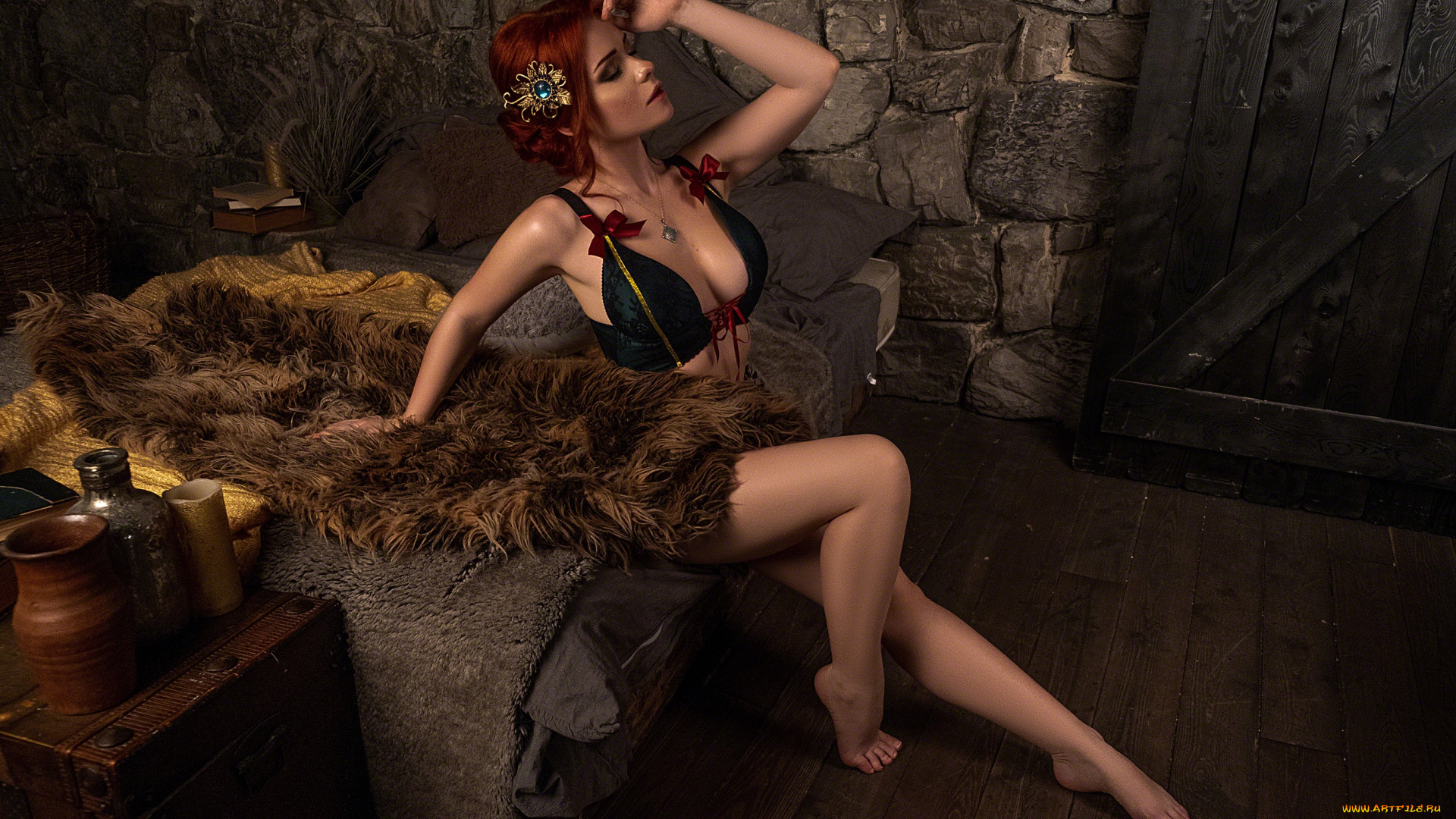 cosplay, девушки, ирина, мейер, the, witcher, redhead, in, bed, natural, boobs, green, lingerie, irina, meier