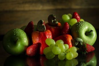 Картинка еда фрукты +ягоды яблоки клубника лайм капли