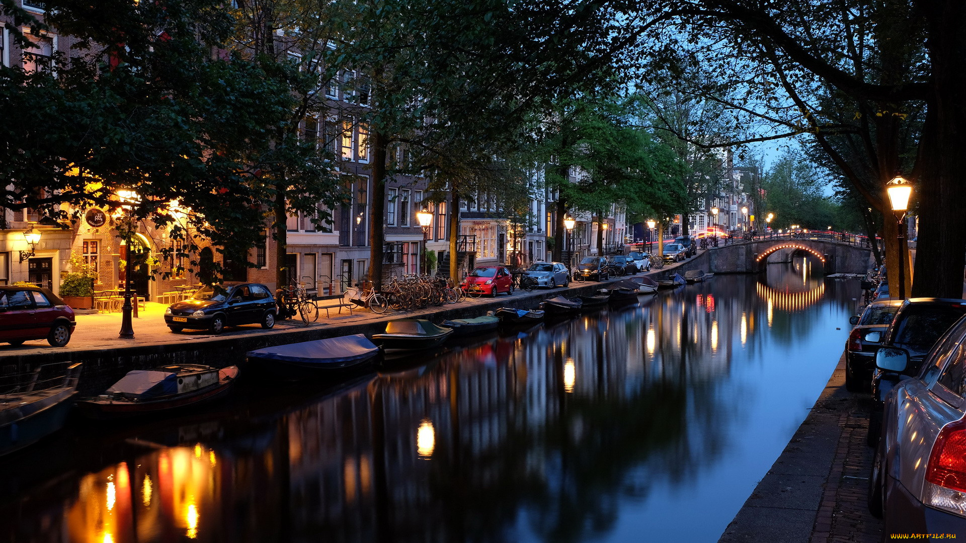 города, амстердам, , нидерланды, мостик, вечер, канал, автомобили, велосипеды, лодки