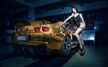 Картинка автомобили авто девушками девушка автомобиль чулки гараж азиатка
