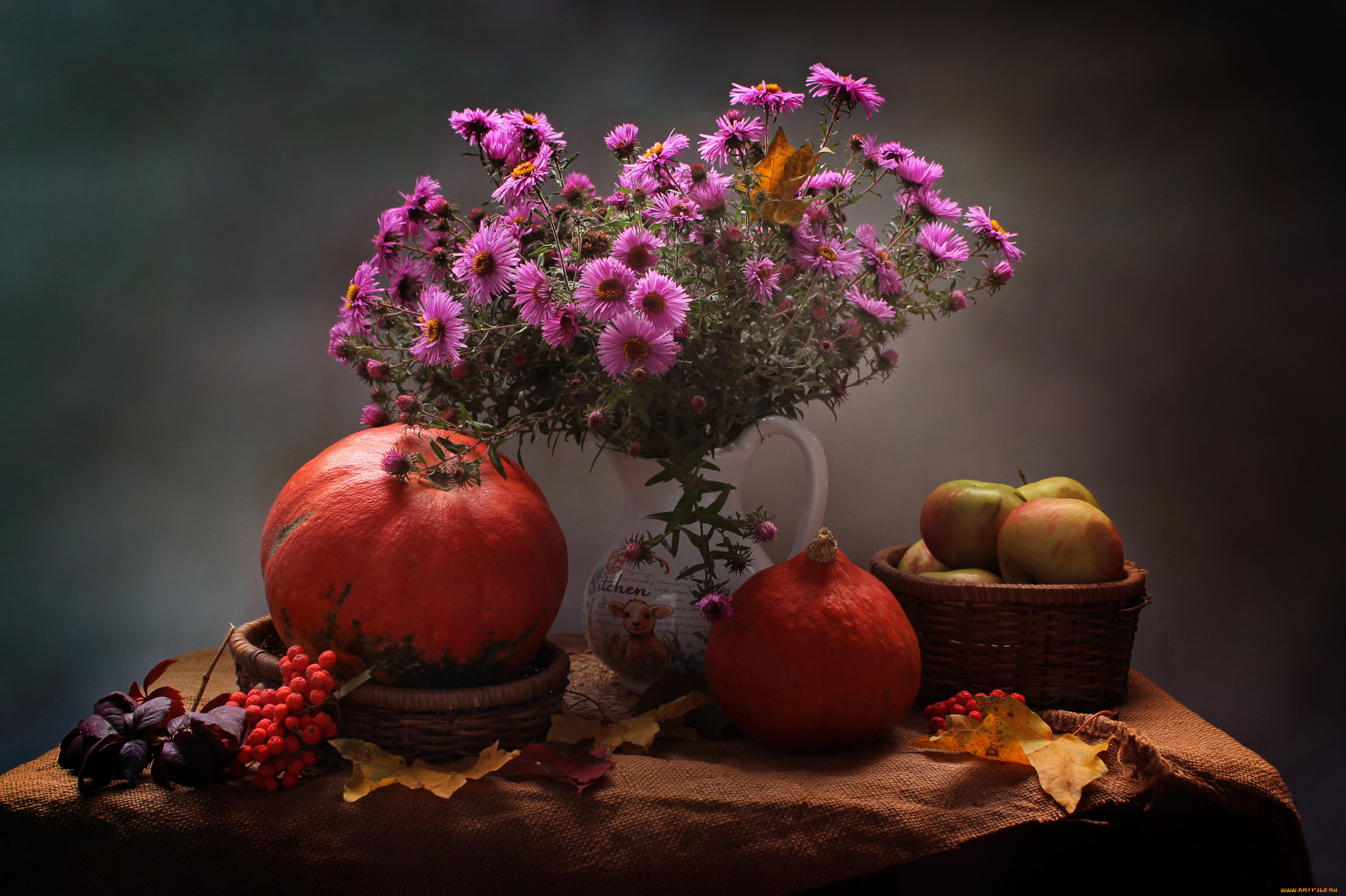 еда, натюрморт, осень, цветы, листья, октябрь, яблоки, тыква, хризантемы