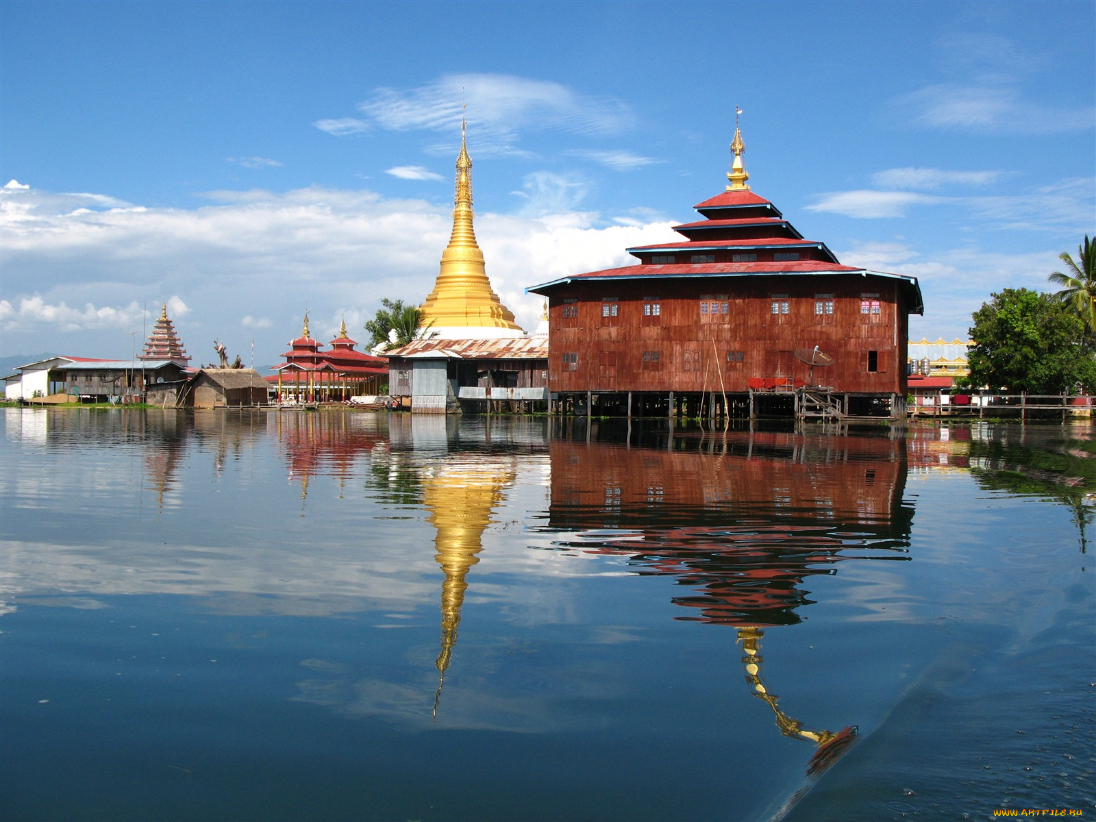 inle, lake, myanmar, города, здания, дома, пагода