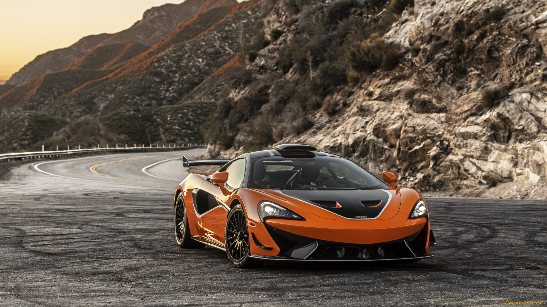 автомобили, mclaren