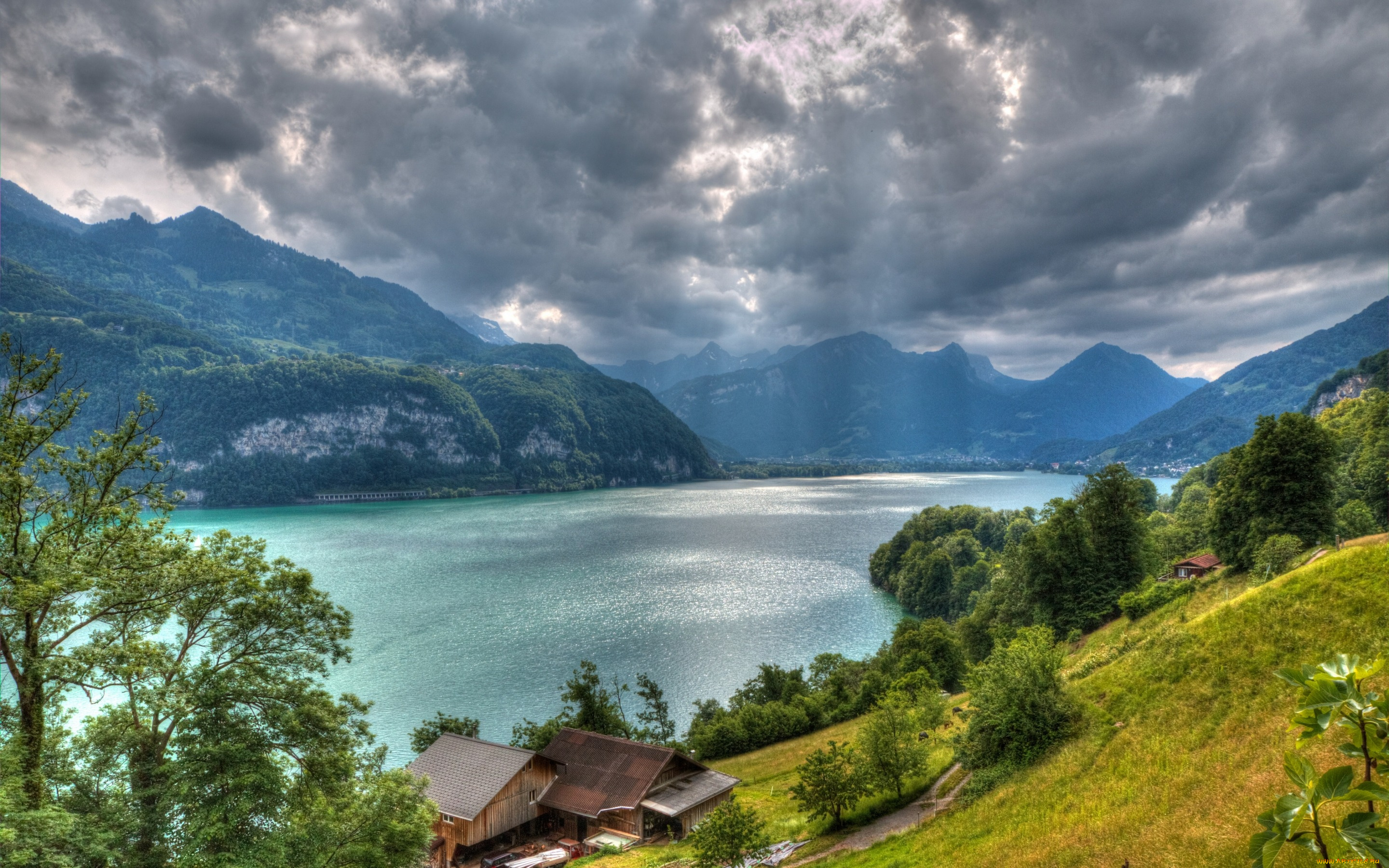 природа, реки, озера, lake, walensee, alps, switzerland, озеро, валензе, альпы, швейцария, горы, дома, деревья, облака