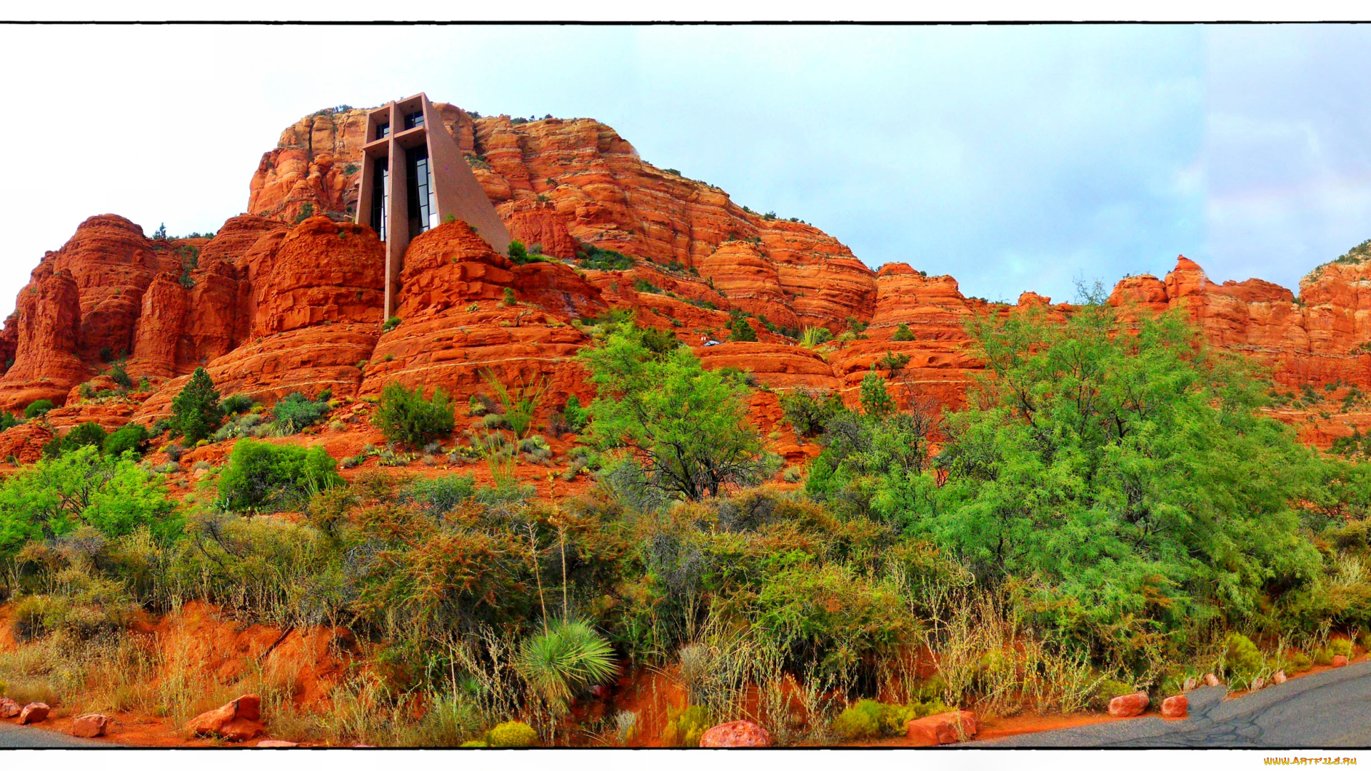 chapel, of, the, holy, cros, sedona, pano, города, буддистские, другие, храмы, растительность, церковь, скалы, горы