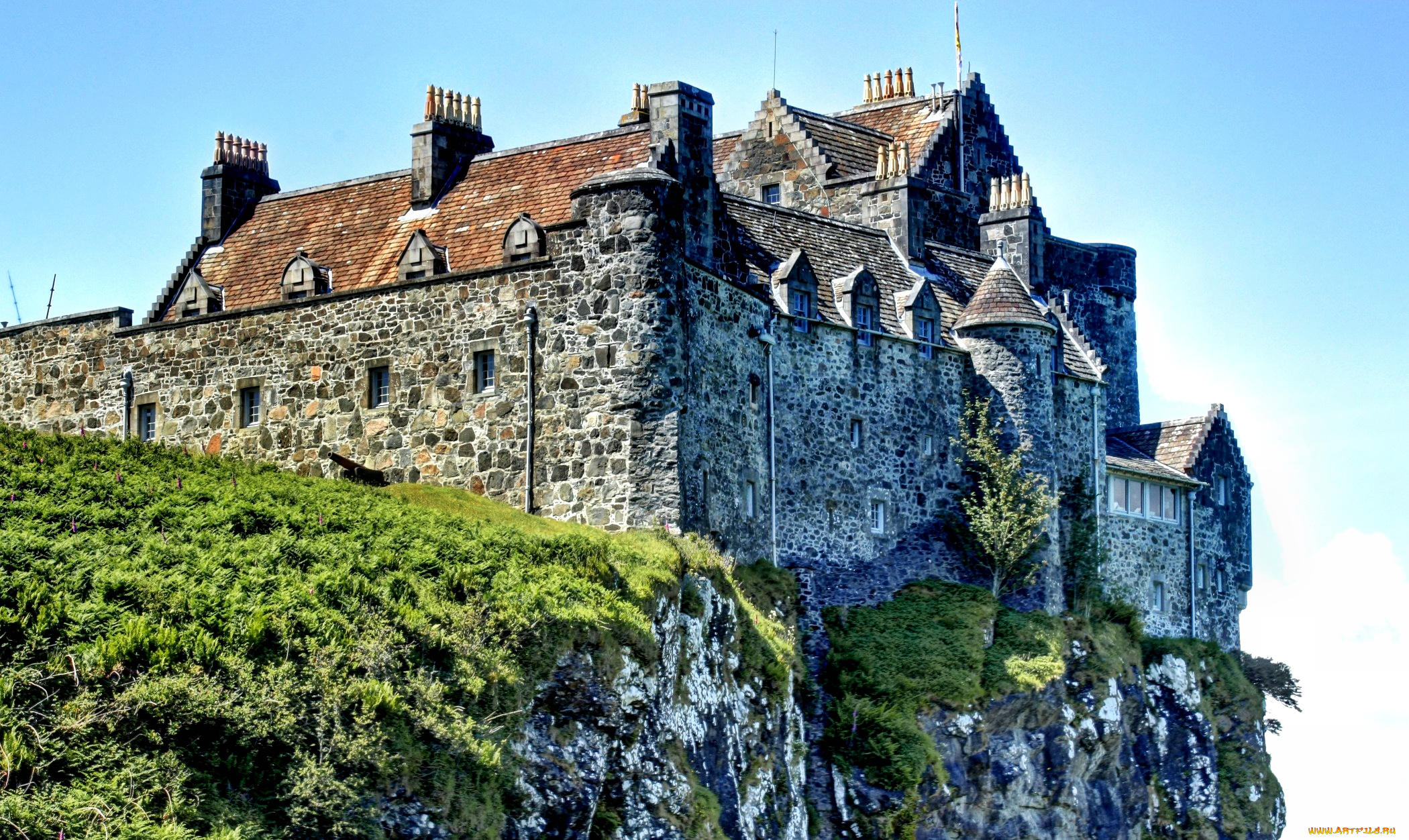 duart, castle, isle, of, mull, города, дворцы, замки, крепости, трава, луг, скала, стены, башни, замок