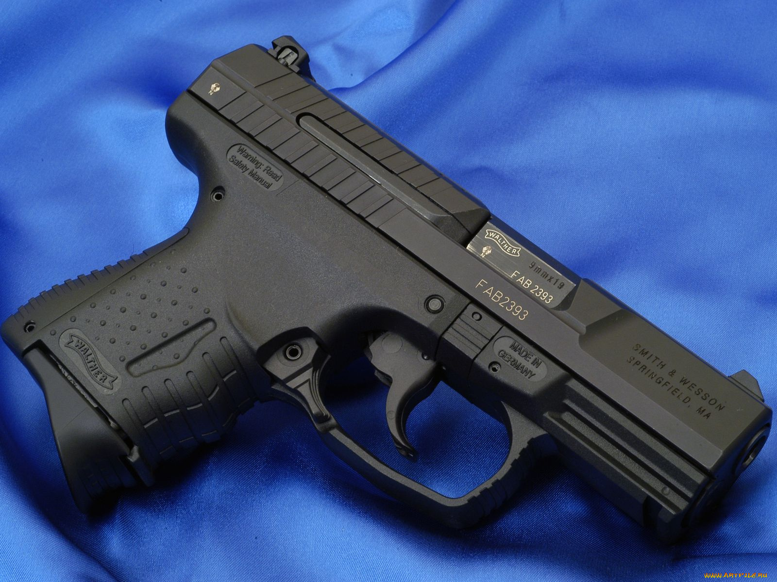 Российские пистолеты. Walther c99 Compact. Walter p350. Walter p200. Новейшие пистолеты.