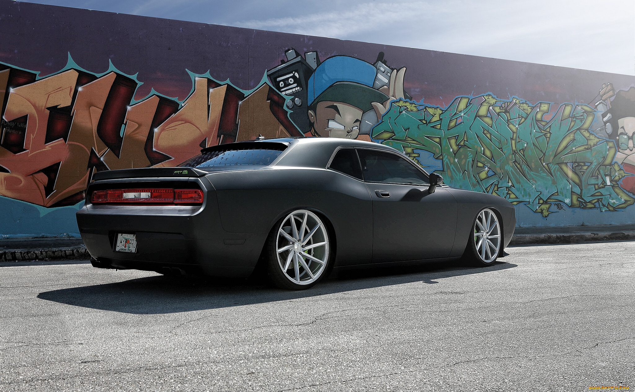 dodge, challenger, srt8, автомобили, dodge, challenger, srt8, чёрный, граффити, стена