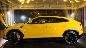 Картинка lamborghini+urus+2019 автомобили lamborghini 2019 жёлтый urus