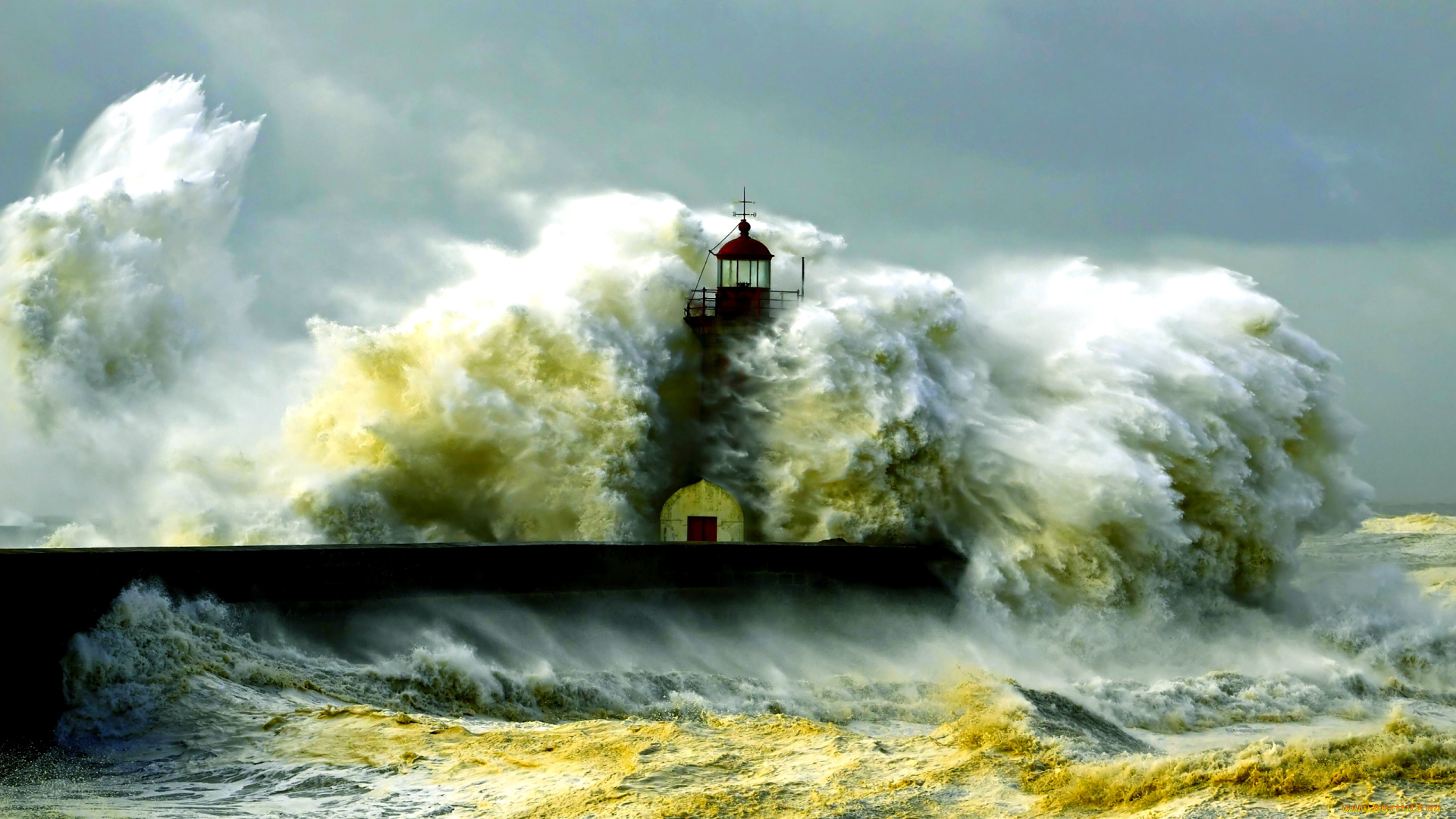 sea, storm, природа, стихия, маяк, мол, пена, волны, шторм, океан