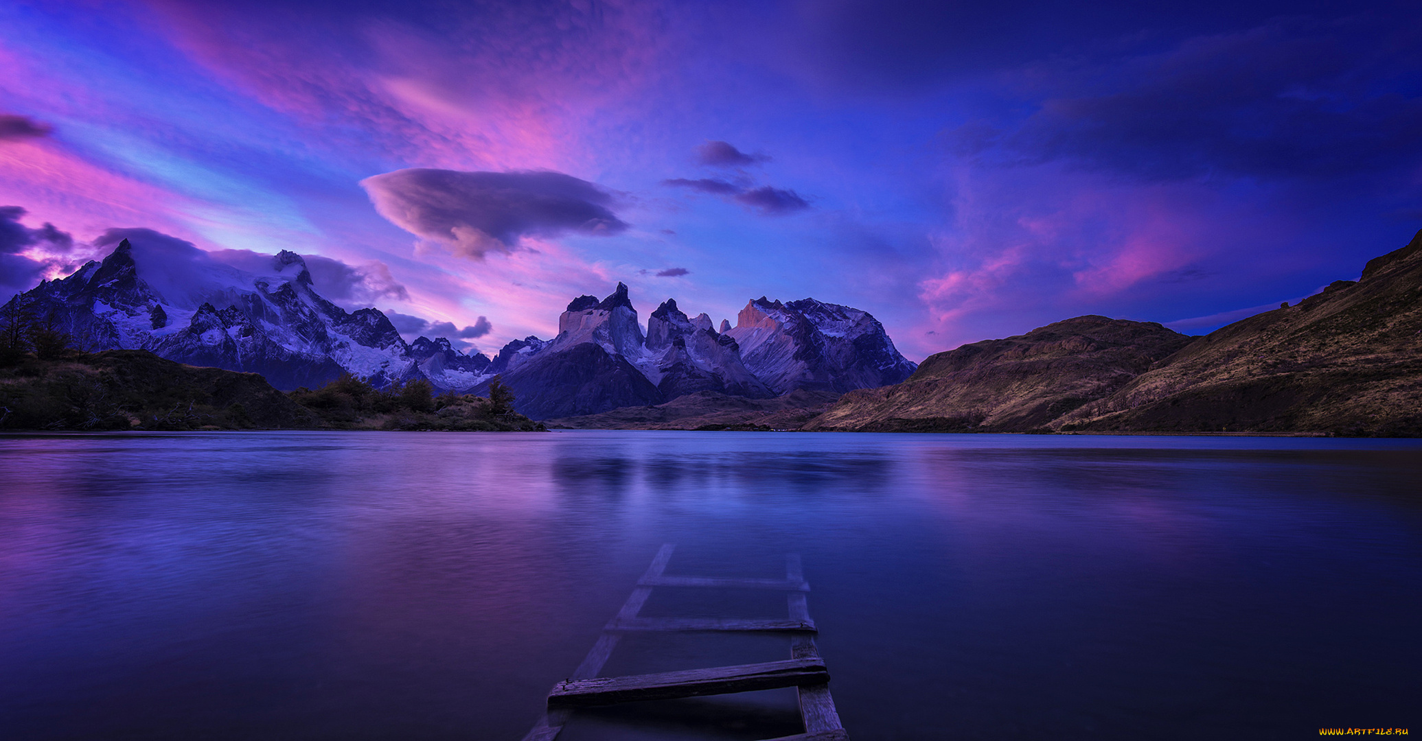 природа, реки, озера, purple, mountain, patagonia, del, paine, landscape, sky, panoramic, water, torres