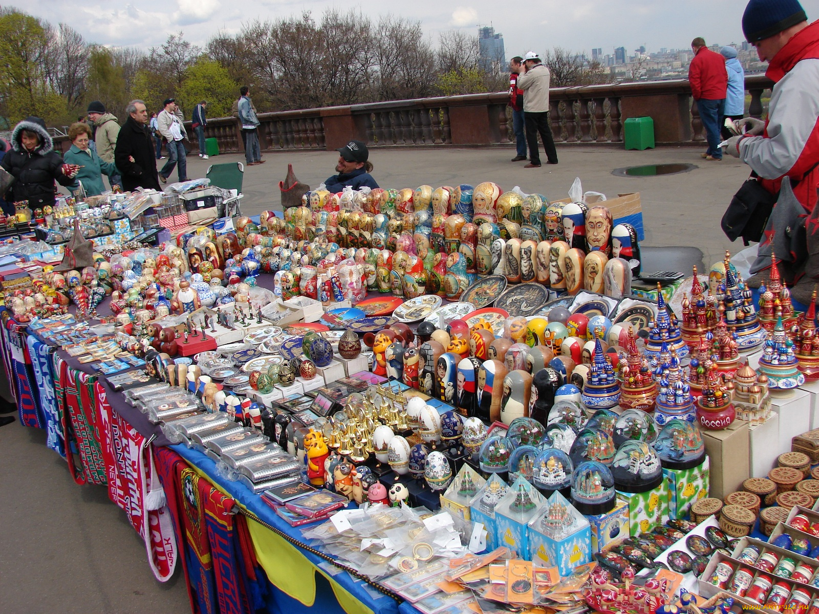 торговля, на, воробьевых, разное, сувениры