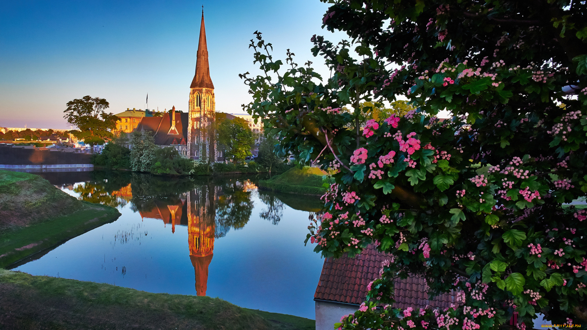 города, -, православные, церкви, , монастыри, copenhagen, st, alban's, church, denmark, отражение, дания, река, копенгаген, пейзаж, дерево, церковь